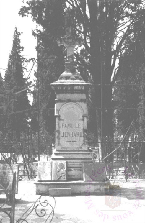 Cimeti&egrave;re catholique