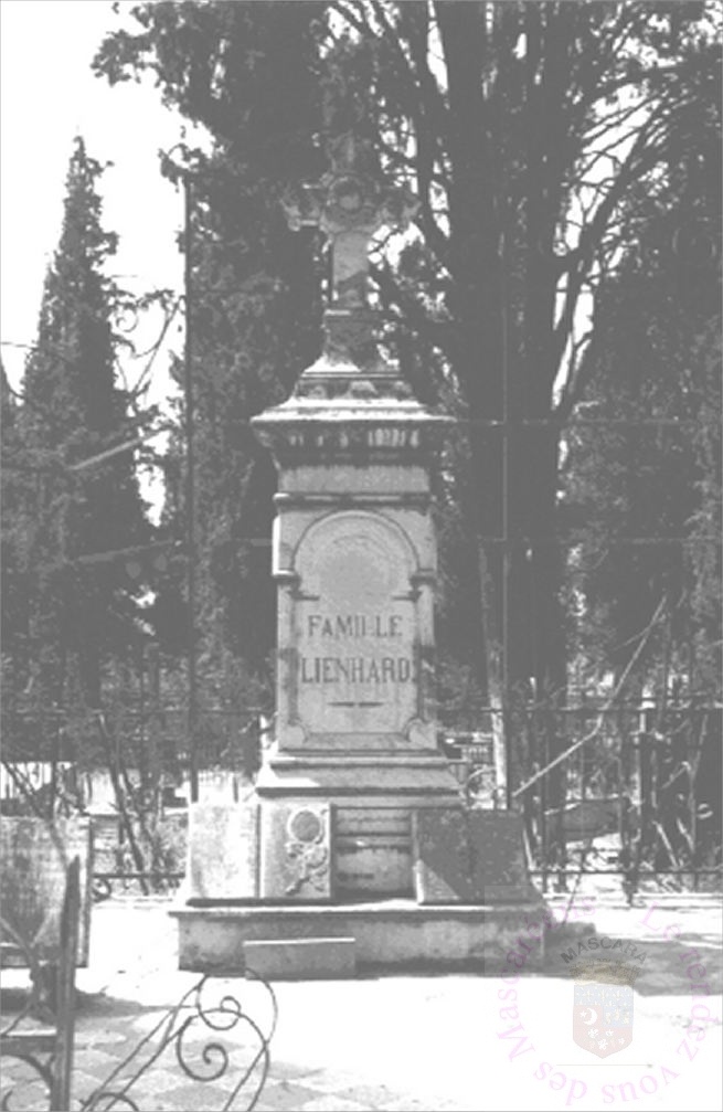 Cimeti&egrave;re catholique