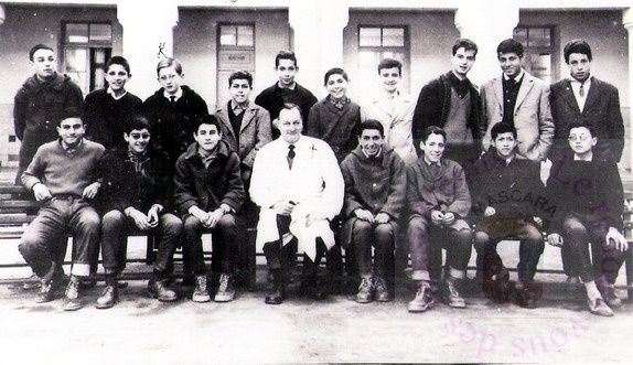 Coll&egrave;ge gar&ccedil;ons