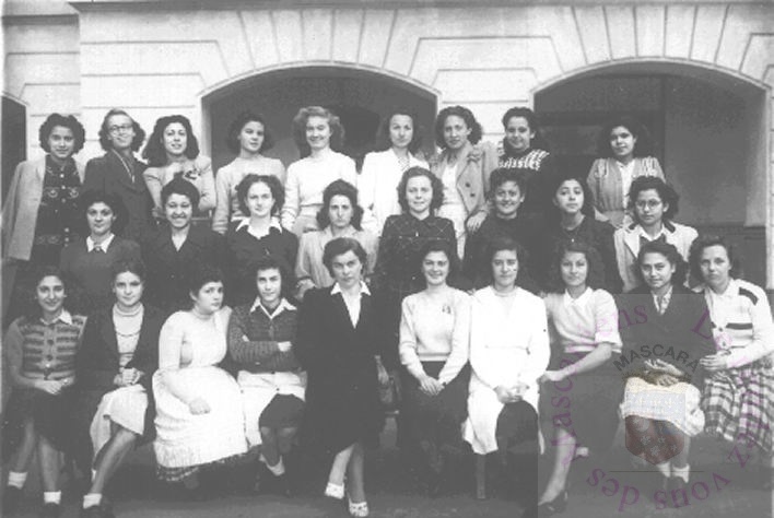 Coll&eacute;ge fille