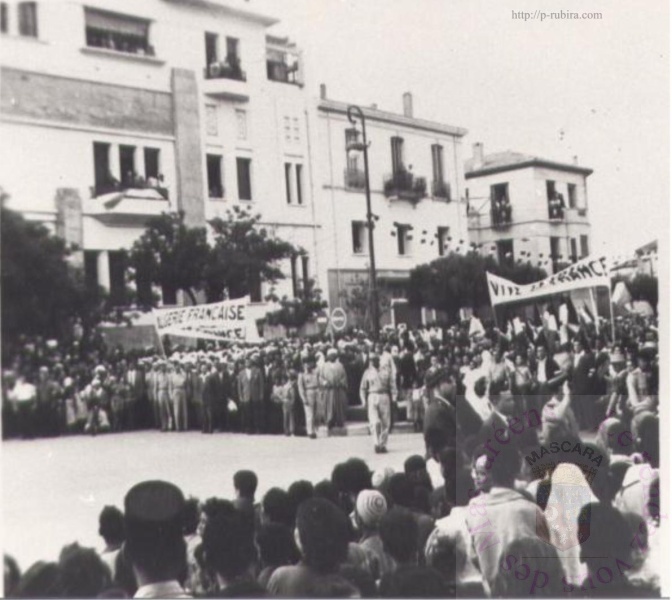 13 Mai 1958