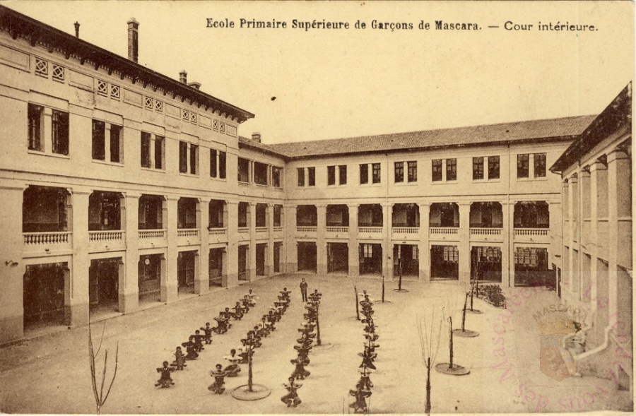 EPS (Collège de garçons)