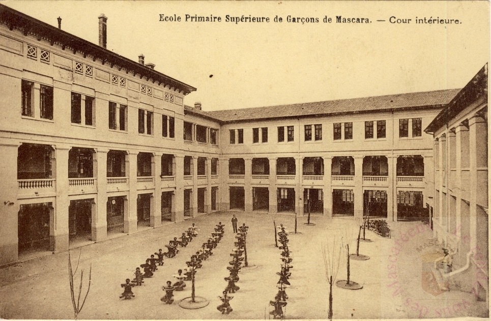 EPS (Collège de garçons)