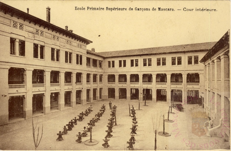 EPS (Collège de garçons)