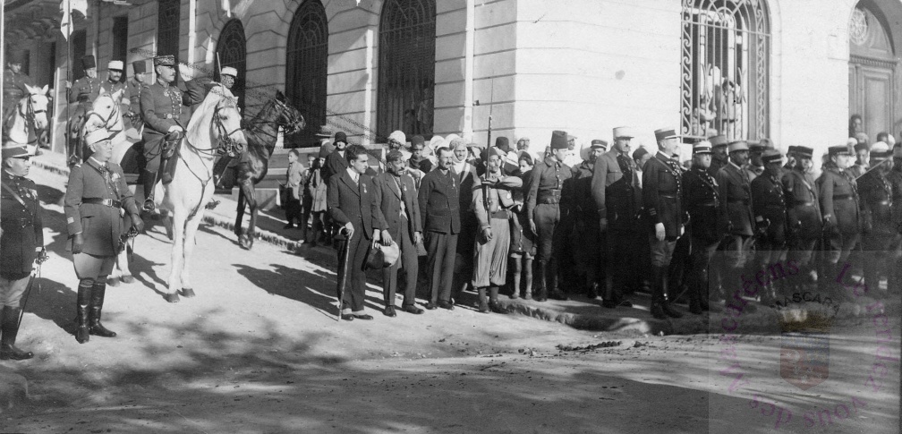 Remise de d&eacute;corations