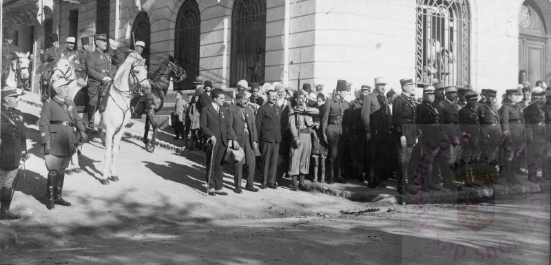 Remise de d&eacute;corations