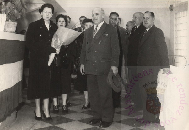 Mme la pr&eacute;f&egrave;te Lambert