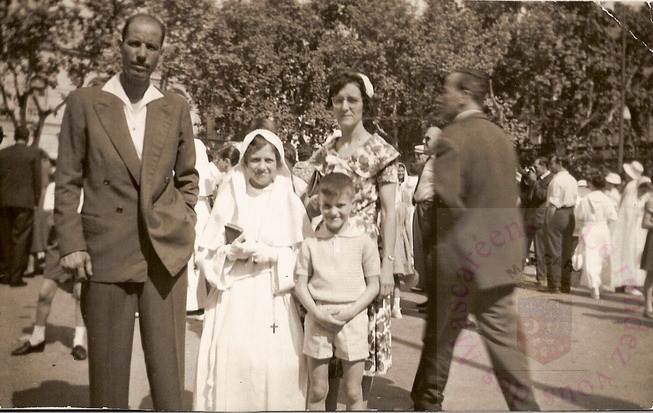 Famille Alqui&egrave;