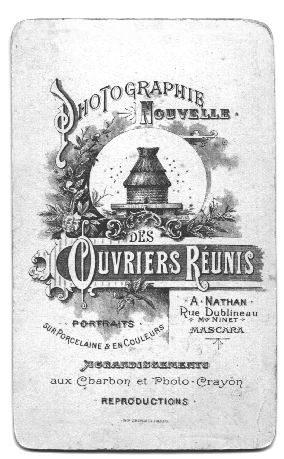 En-t&ecirc;te Nathan