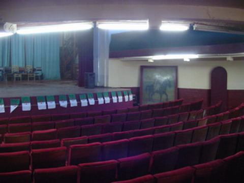 le th&eacute;&acirc;tre